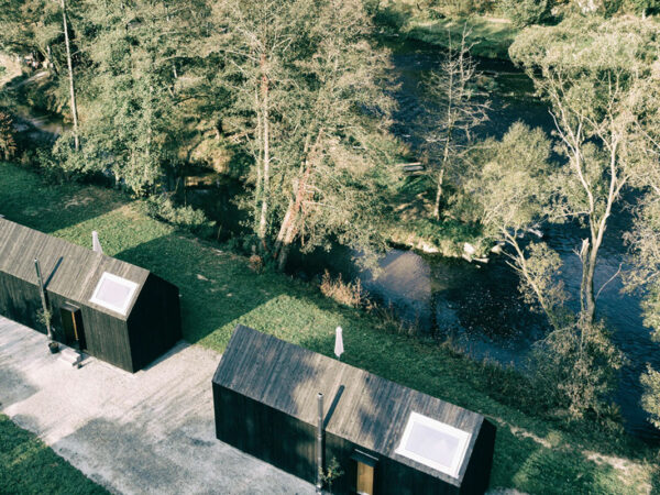 tiny house am waldrand und fluss